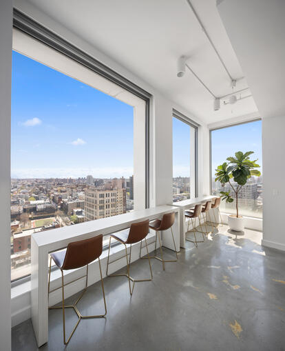 10 Grand St Fl 19 Brooklyn